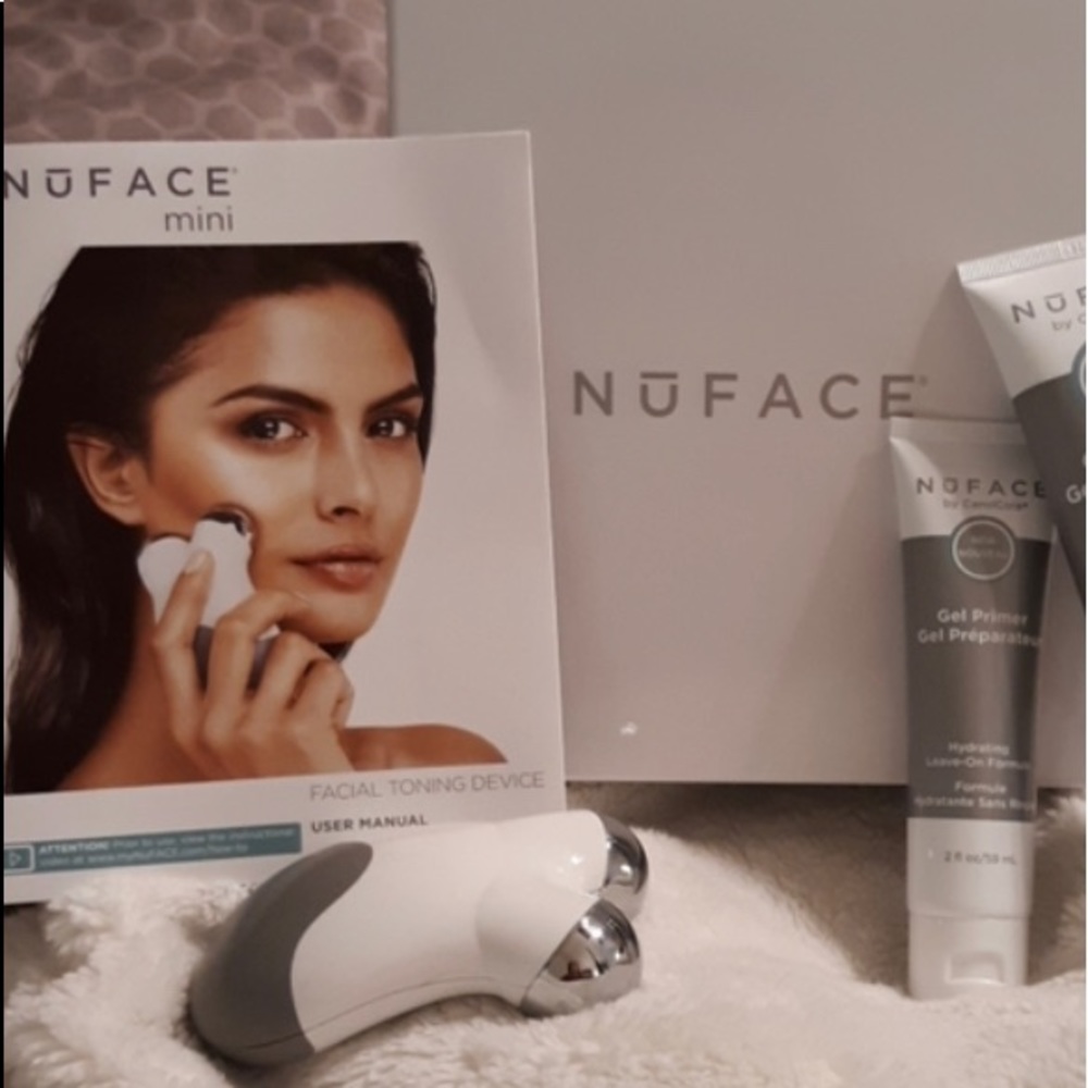 NWOT Nuface facial toning device and bottle of 2oz primer gel